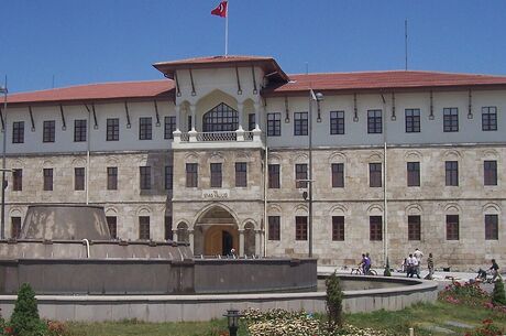 Elazığ Tunceli Kemaliye Sivas